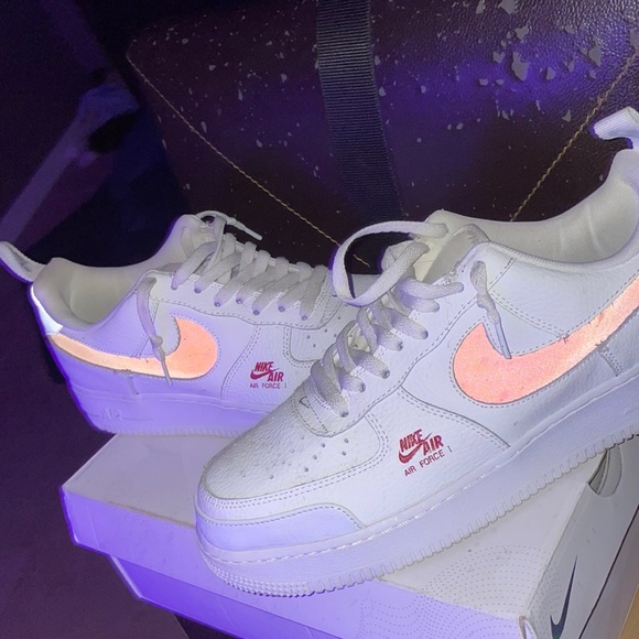 air force 1’s by Nike - Picture 4 of 8